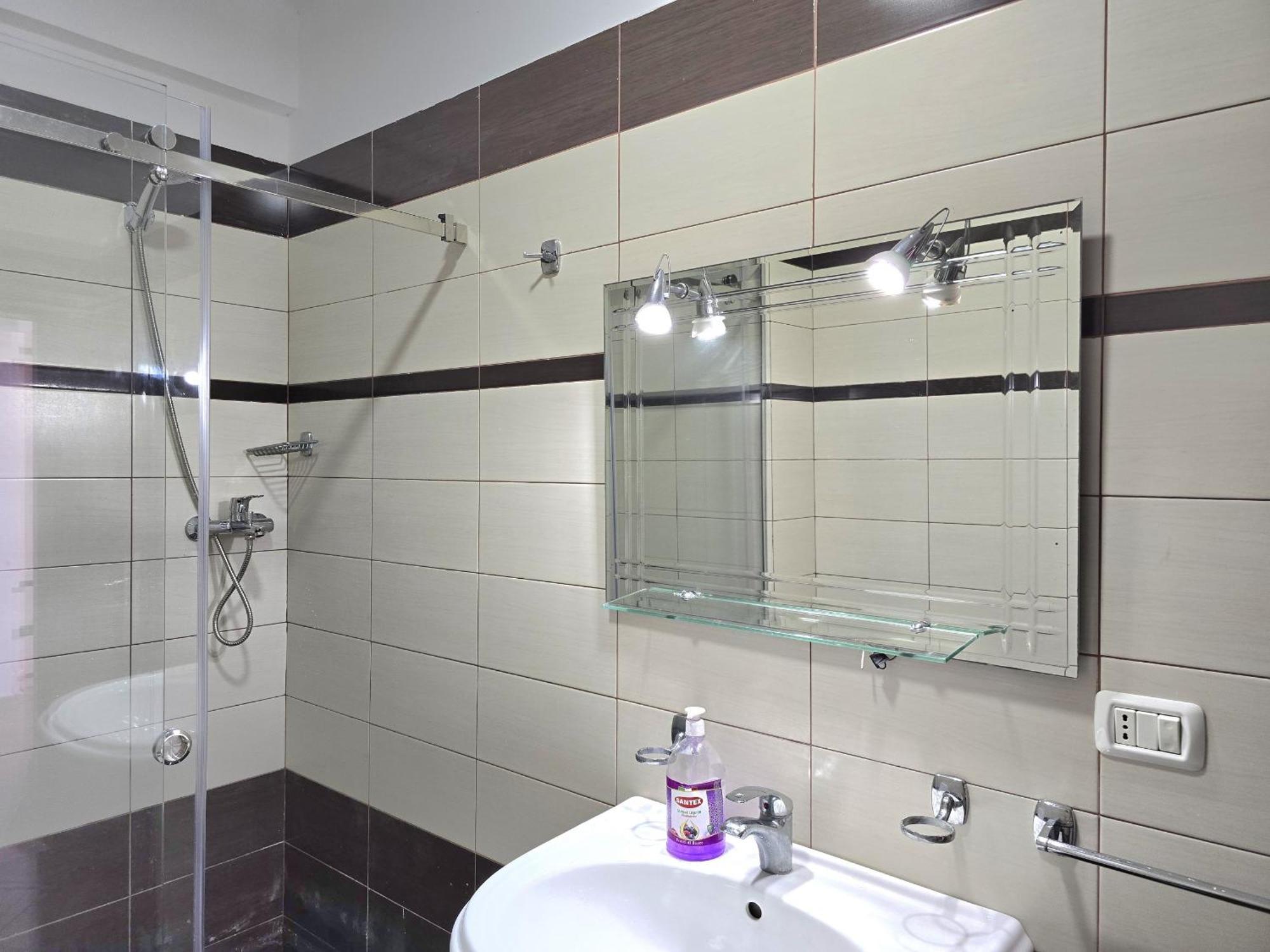 Sea View Apartments In Durres Bagian luar foto