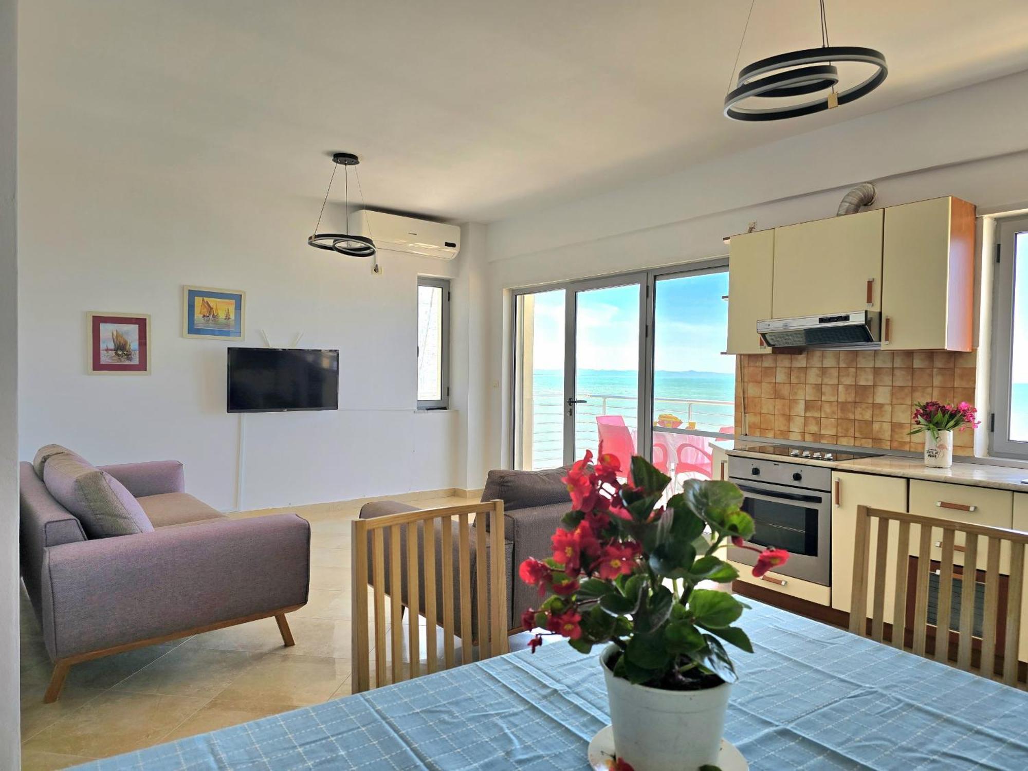 Sea View Apartments In Durres Bagian luar foto