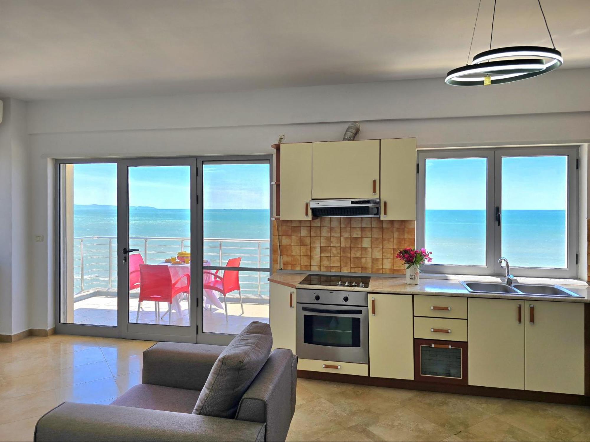Sea View Apartments In Durres Bagian luar foto